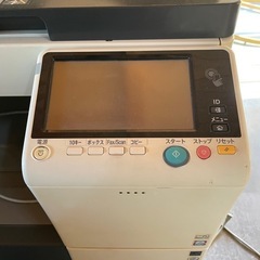 業務用コピー機の画像