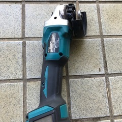 マキタ　　充電サンダー　本体のみの画像