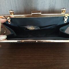 黒 ラメパーティーバッグの画像