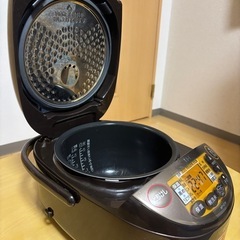 象印 炊飯器 NP-VZ10-TAの画像