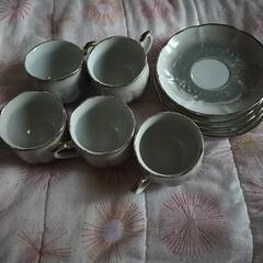 USED❢ティーカップ５個set❢受け皿付き❢の画像