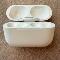 第一世代AirPods Pro ケース ホワイトの画像