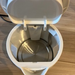 電気ケトルの画像