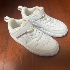 ナイキスニーカー16cmの画像