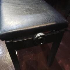 ピアノ専用高低自在椅子の画像