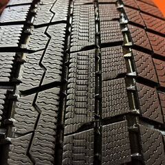 【走行短め】TOYO Winter TRANPATH TX 225/65R17 17インチ スタッドレス 4本 21年製 40アルファード 40ヴェルファイア レクサスLM (KTO442)の画像