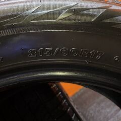 BS BRIDGESTONE BLIZZAK VRX2 215/60R17 17インチ 2本 21年製 バリ溝 アルファード ヴェルファイア C-HR オデッセイ レクサスUX等 (KTO441)の画像