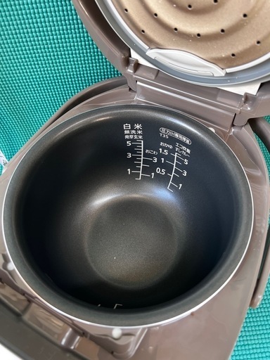 【未使用】炊飯器　5.5号炊　Panasonic