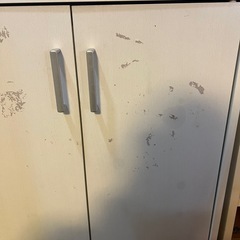 食器棚の画像