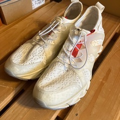 スニーカー　1週間限定⭐️40%OFF中！⭐️　の画像