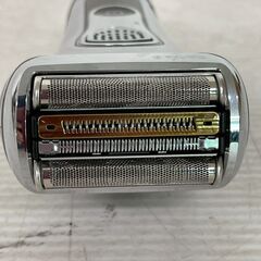 【BRAUN】ブラウン 電気シェーバー series 9 ウェット ドライ 髭剃り機 動作確認済 防水 シンクロソニック 充電式 衛生用品 Y1861の画像