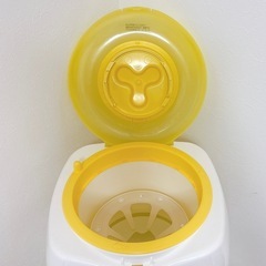 Combi クルルンポイ 紙おむつ処理器 紙オムツポット ゴミ箱   の画像