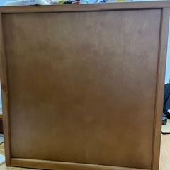 定価10万円ほど　棚　天然木　食器棚　キャビネットの画像