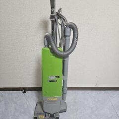 業務用アップライト型バキュームクリーナー「Beater Vac 350-II｣の画像