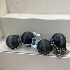 キャスターの画像