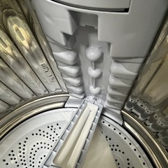 少し訳ありのため激安販売!! 大きめ7.0kg洗い!! SHARP 2019年 ES-KS70U 全自動電気洗濯機の画像