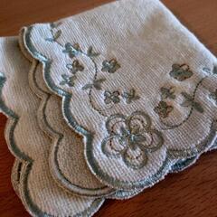 ［8/13］スカラ刺繍ハンカチの画像