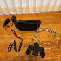 Nintendo Switch 一式セット【箱なし•すぐ遊べます】の画像