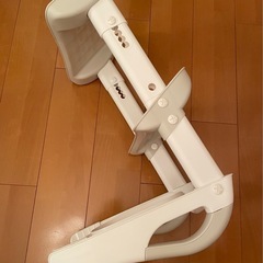 補助便座　ステップ付き　未使用品
　　の画像