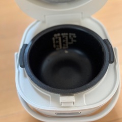 炊飯器の画像