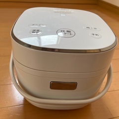 炊飯器の画像