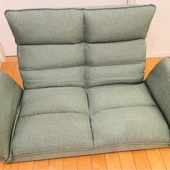 【新品未使用】東京インテリア　2人がけソファの画像