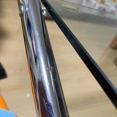ガラステーブルの画像