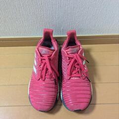 adidas　ランニングシューズ　27.0の画像