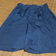 膝丈キュロット（使用感あり）