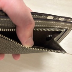 ブレイリオ　モルビド　バーティカルウォレットの画像