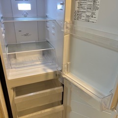 【受け渡し者決定】冷蔵庫140L　の画像