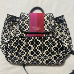 kate spade スペードフラワーの画像