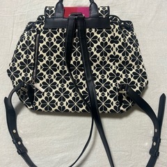 kate spade スペードフラワーの画像