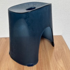 ③バス用チェア（椅子）の画像