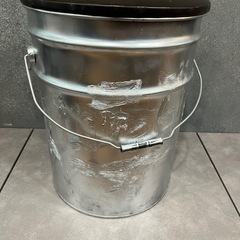 お洒落なペール缶 スツール 椅子 チェア　の画像