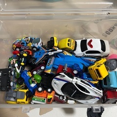 車のおもちゃ