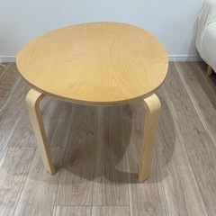 IKEA スヴァルスタ SVALSTA ネストテーブル 大サイズ ローテーブル サイドテーブルの画像