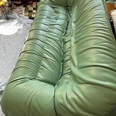 ソファ
の画像