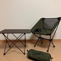 MOON LENCE の机とKAMUIの椅子のセットの画像