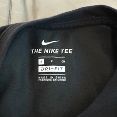 NIKE Tシャツの画像