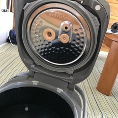 象印IH圧力炊飯器10合炊きの画像