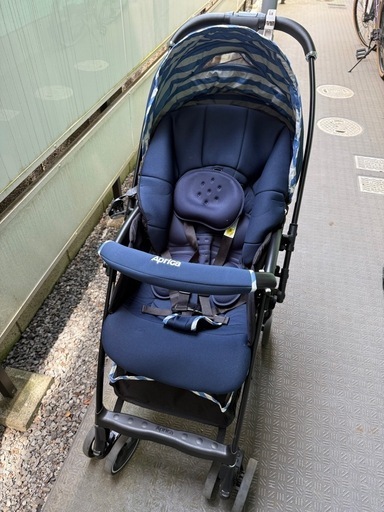 Aprica ラクーナエアー AC