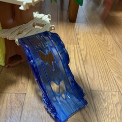 アニアキングダム　ジャイアントアクションツリーの画像
