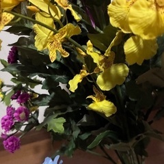 造花（花瓶なし）の画像