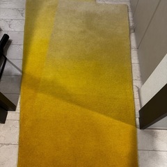 IKEA ラグ　VARMBLIXTの画像