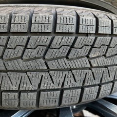 【最終】
スタッドレスタイヤ4本　 アルミホイールセットの画像