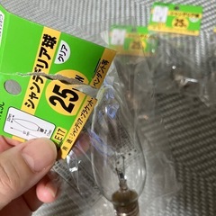 YAZAWA シャンデリア球　5個の画像