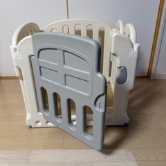 大阪熊 ベビーサークル  折り畳み 扉付き 高さ60cm  2カラー ベビーゲートの画像