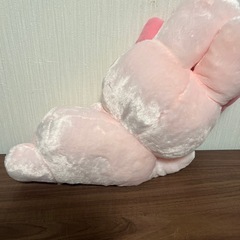 新品未使用‼️ エスターバニー ぬいぐるみ LLの画像