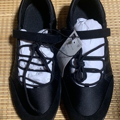 GU レースアップバレエスニーカーの画像